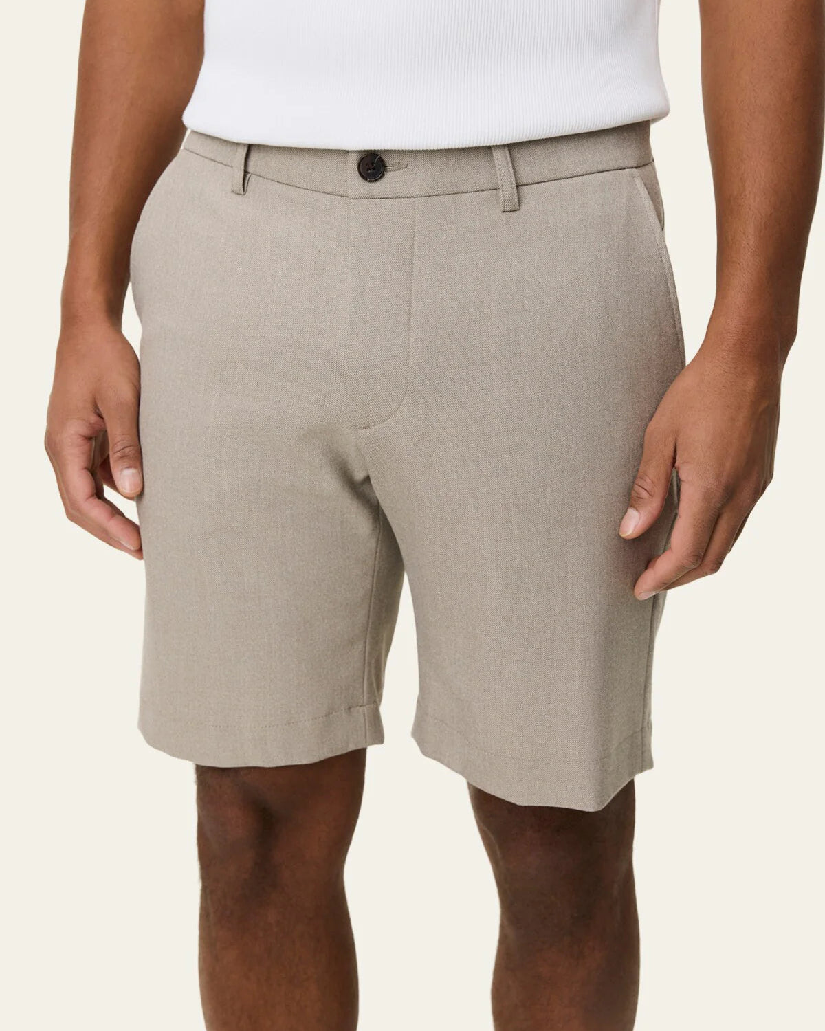 Como Regular Solid Shorts - Laurel Oak Sand
