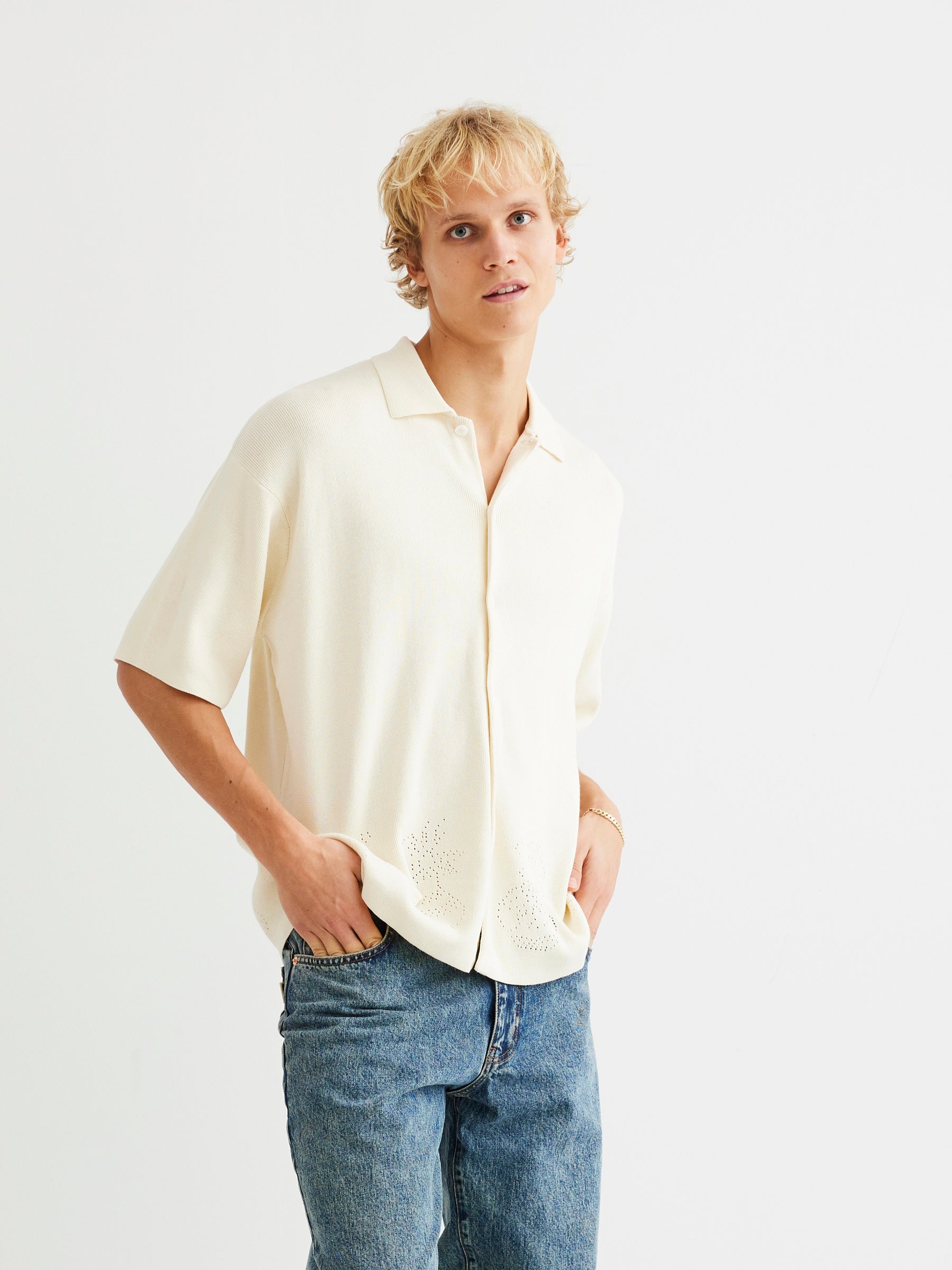 Banks Vase Knit - Off white