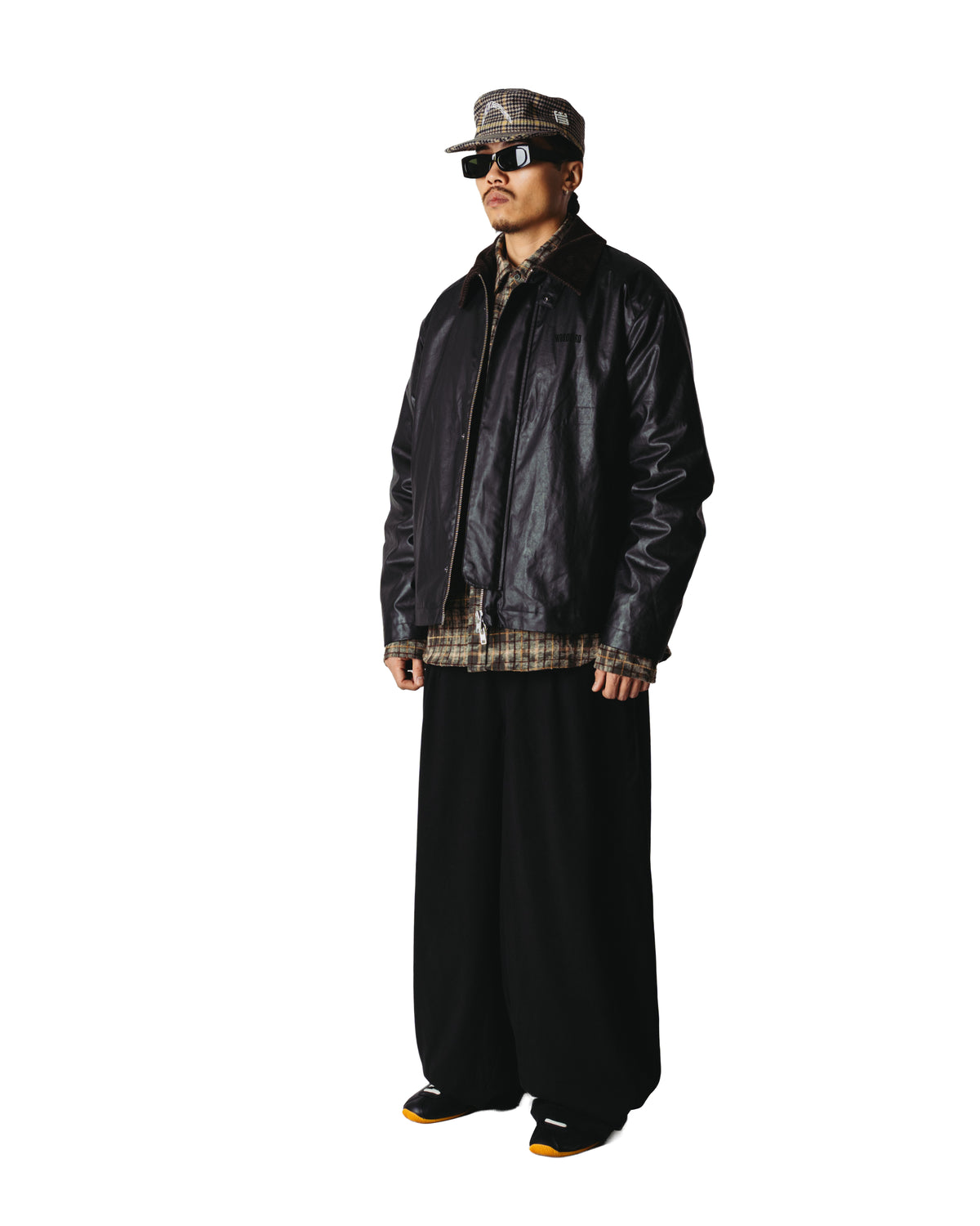 Ping Waxed Short Jacket - Black