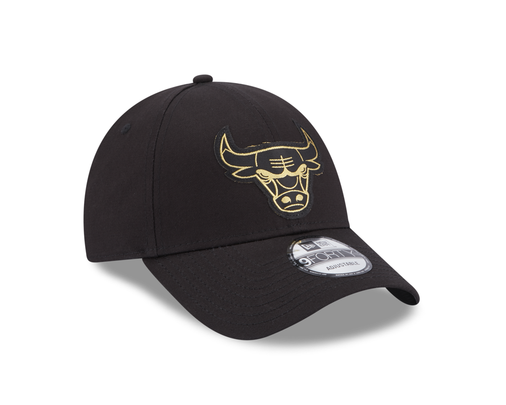 9Forty Metallic Badge - Chicago Bulls Black/Metallic Gold