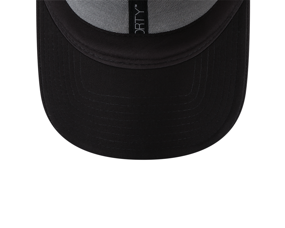 9Forty Metallic Badge - Chicago Bulls Black/Metallic Gold