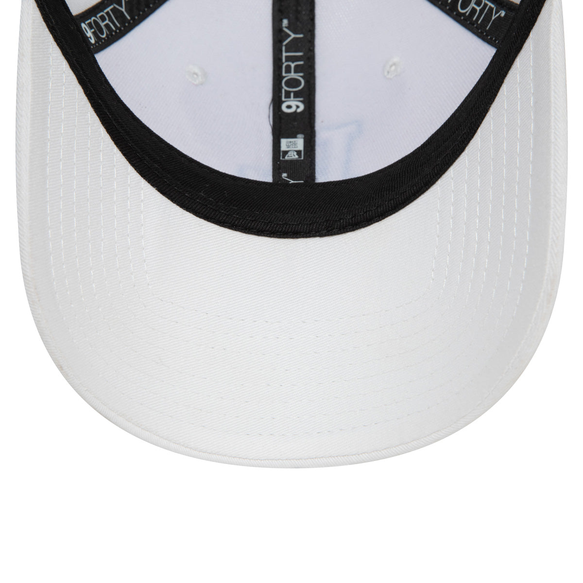 9Forty Team Outline - White/Sun Wash Blue