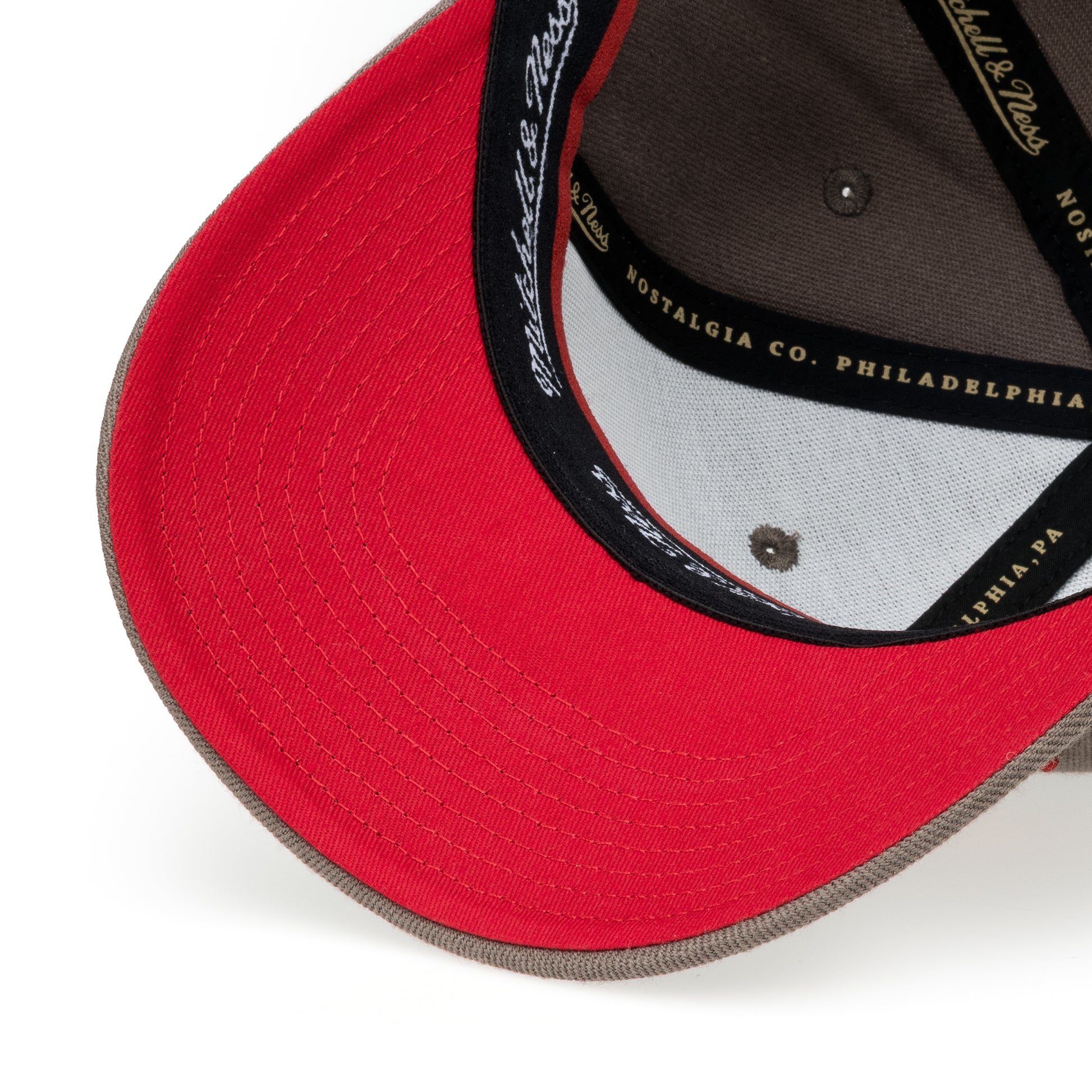 Pinscript Classic Red Own Brand - Grey/Red