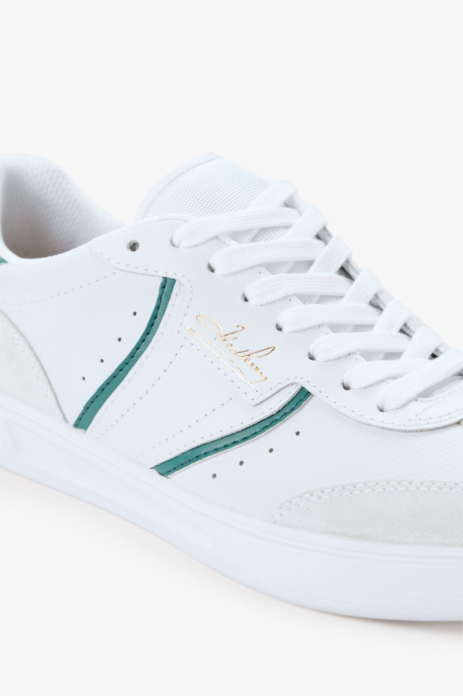 B4 Embossed Leatther/Suede - White