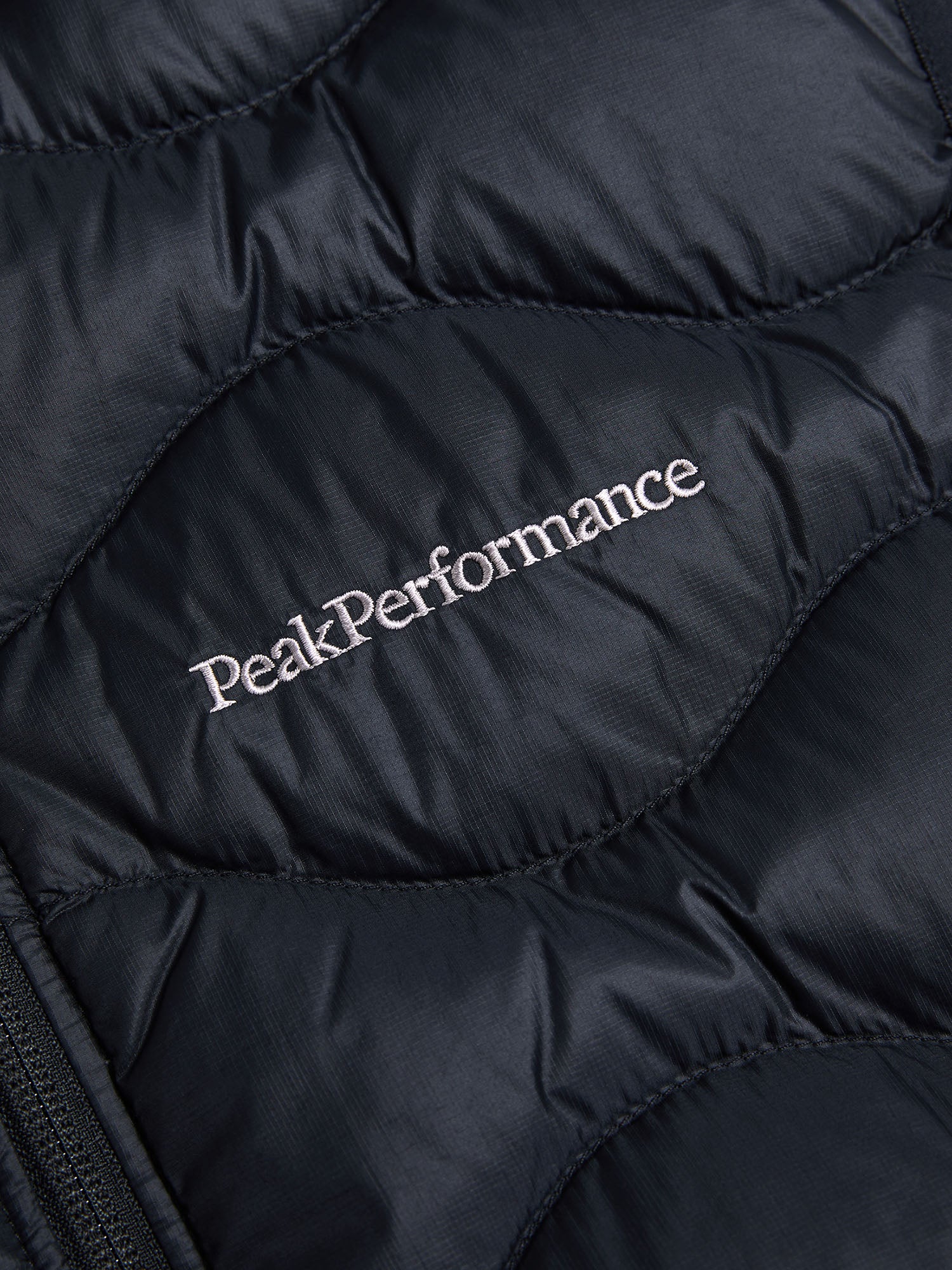 Helium Down Vest - Black