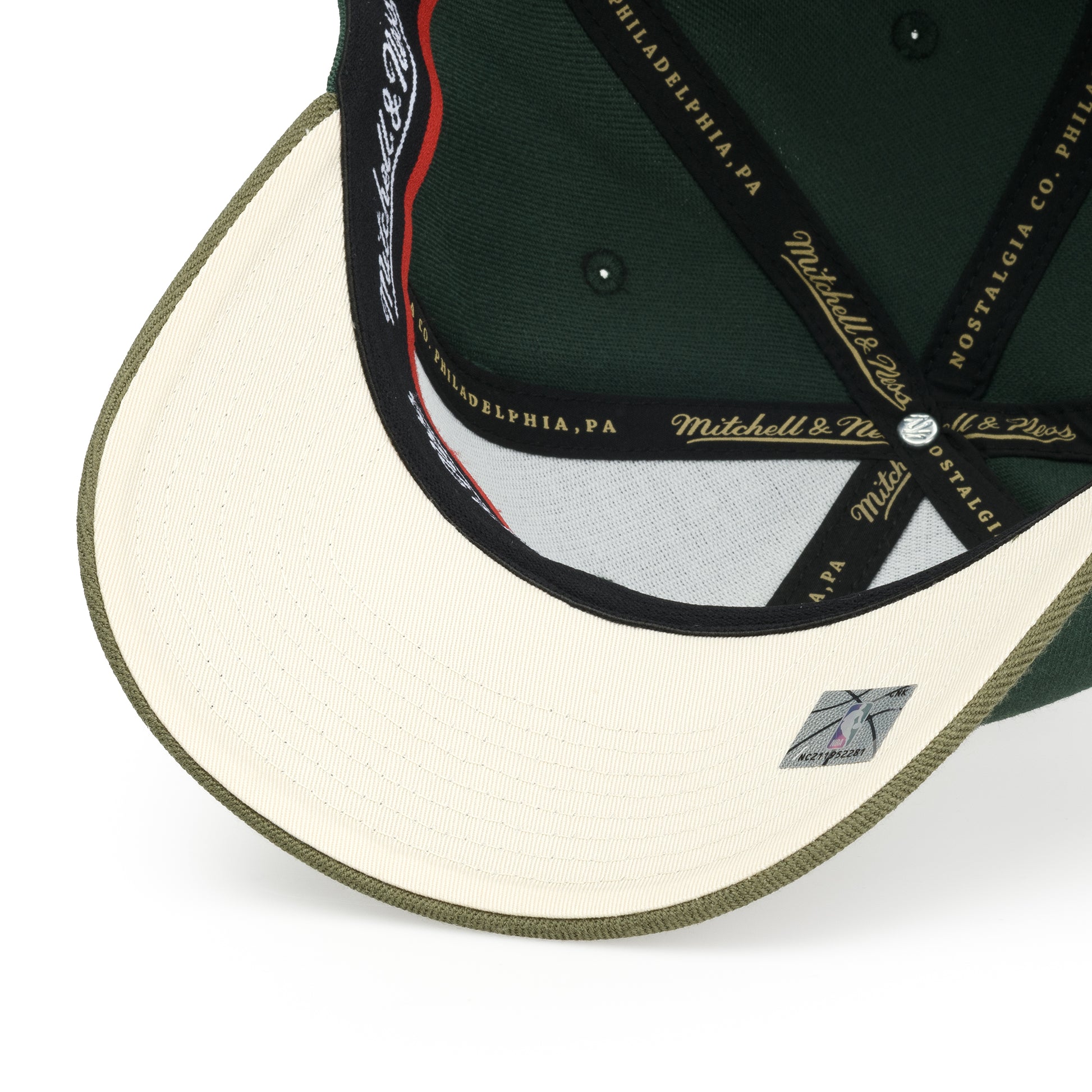 Verdant Classic Red Chicago Bulls - Green