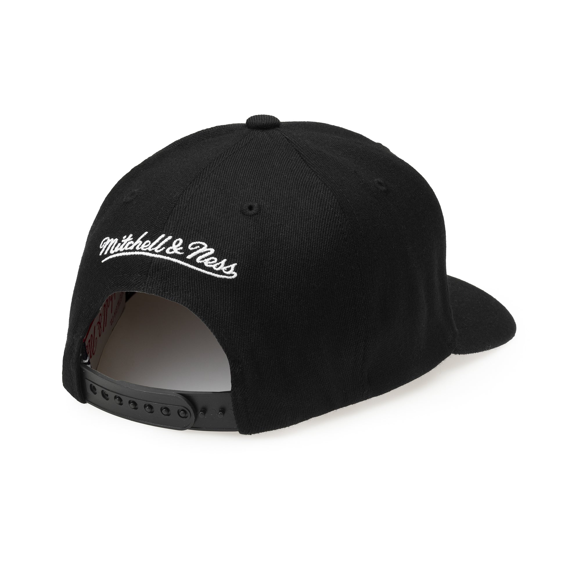 M&N Arch Classic Red - Own Brand Black/Red