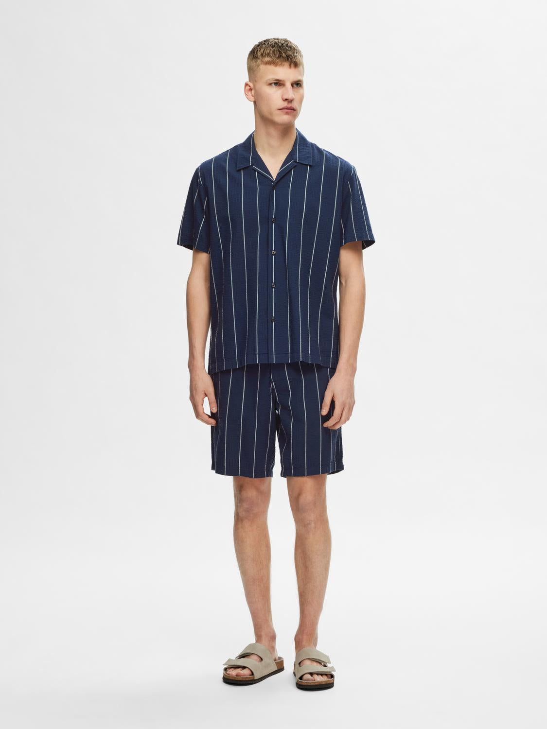 Regular West Shorts Camp - Sky Captain/Bright White Seersucker