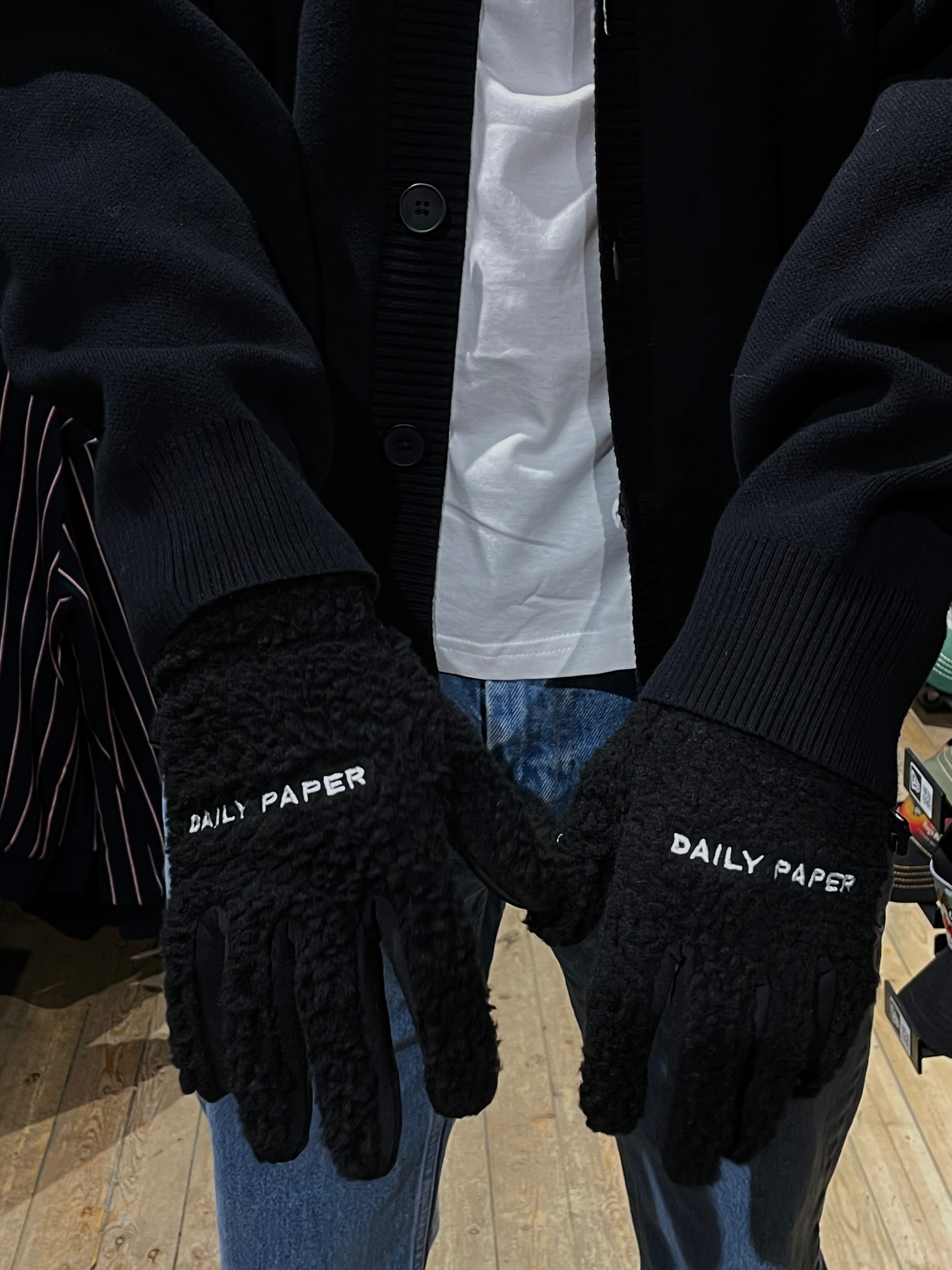 Nokem Gloves - Black