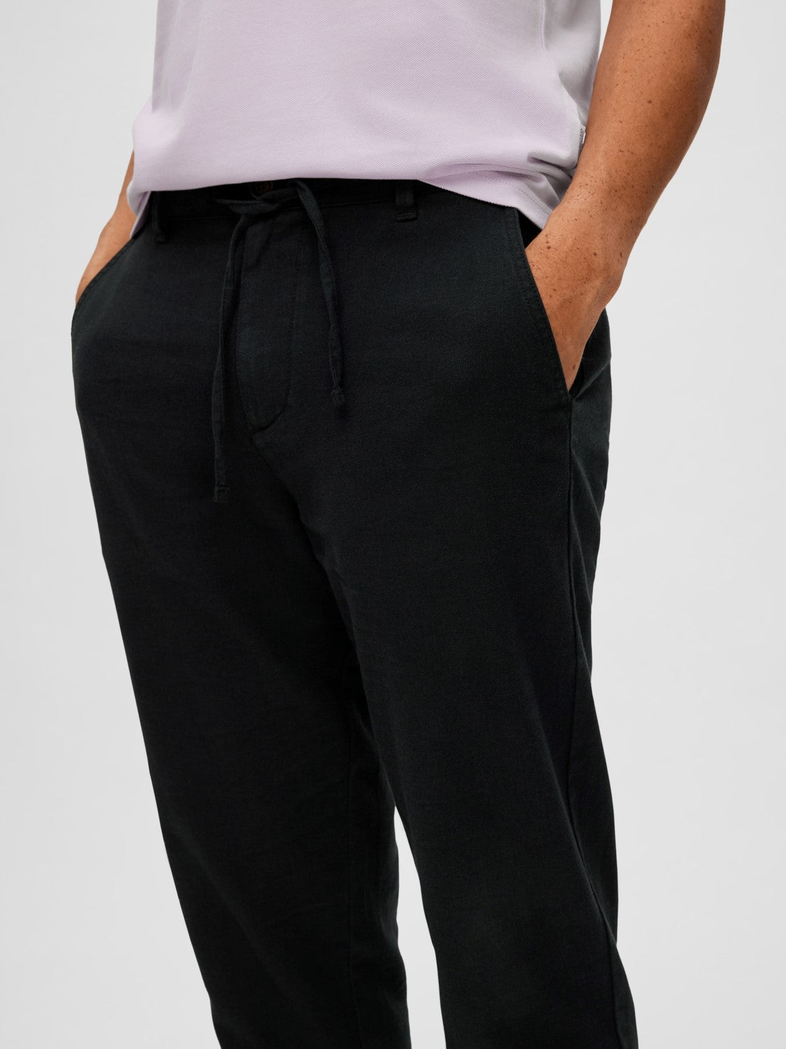 Slimtape Brody 172 Linen pant - Black